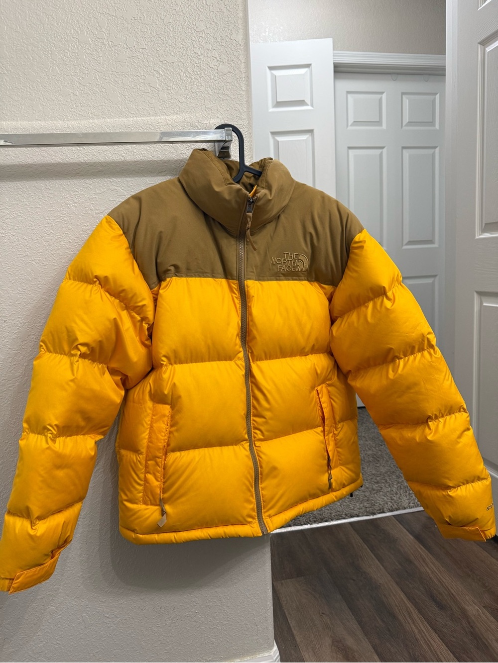 The North Face Men’s Yellow & Brown Puffer Jacket